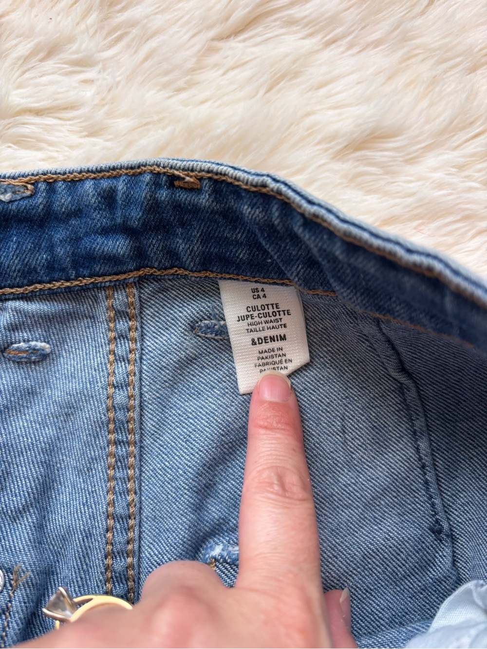 & Denim Culotte High Waist Wide Leg Raw Hem Medium Wash Denim Jeans Womens 4 - Picture 3 of 5